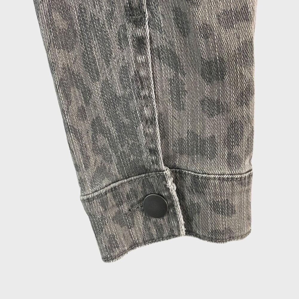 Kut From The Kloth Hand-Painted Denim Jacket Women's Medium Gray Cheetah Print - Picture 8 of 13